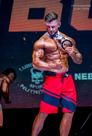 MEN‘S PHYSIQUE +179